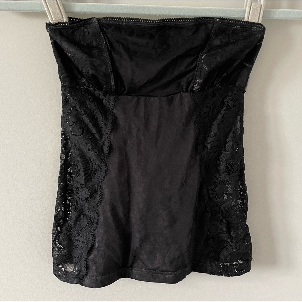 Urban Behavior Vintage Lace Tube Top